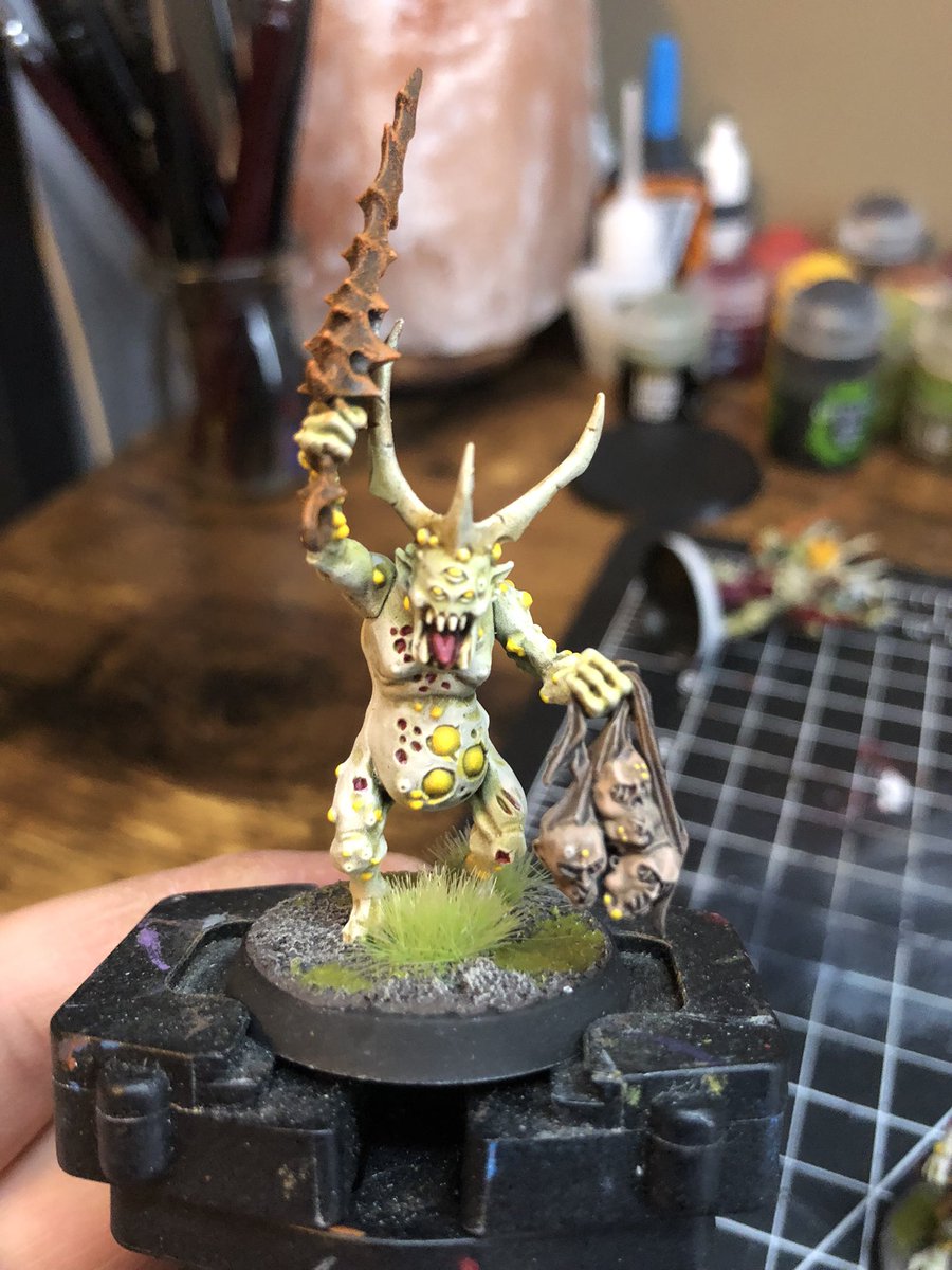 wingdhussarmini's tweet photo. Nurgle Plaguebearers part 2 #Nurgle #WarhammerCommunity https://t.co/j6nlYWnOej