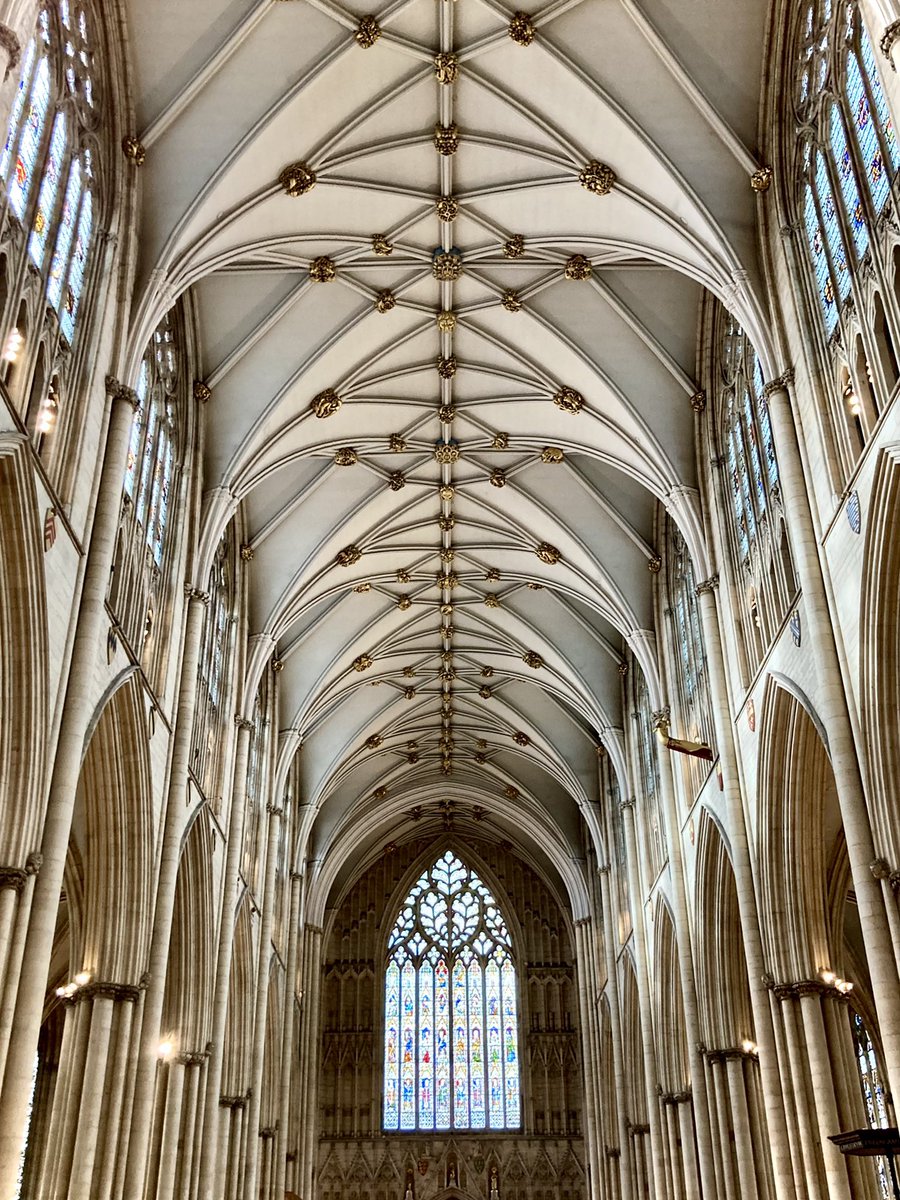 tikistevo's tweet photo. A great couple of days exploring York! #york #yorkshire #england #history #tourism #vikings #romans #harrypotter #Yorkminster #theshambles #visityork #visityorkshire #visitengland @VisitYork @wereyorkshire @York_Minster https://t.co/WbCySHBkG0