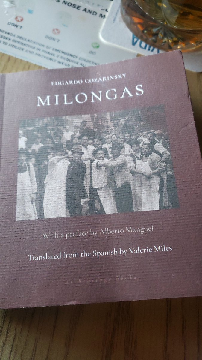 chaosandcomics's tweet photo. ๐ข When I bought this I thought I was buying translated fiction.
I highly recommend archipelago books world modern lit translations though.
#notcomics live with it. https://t.co/cWDQwTEpHj