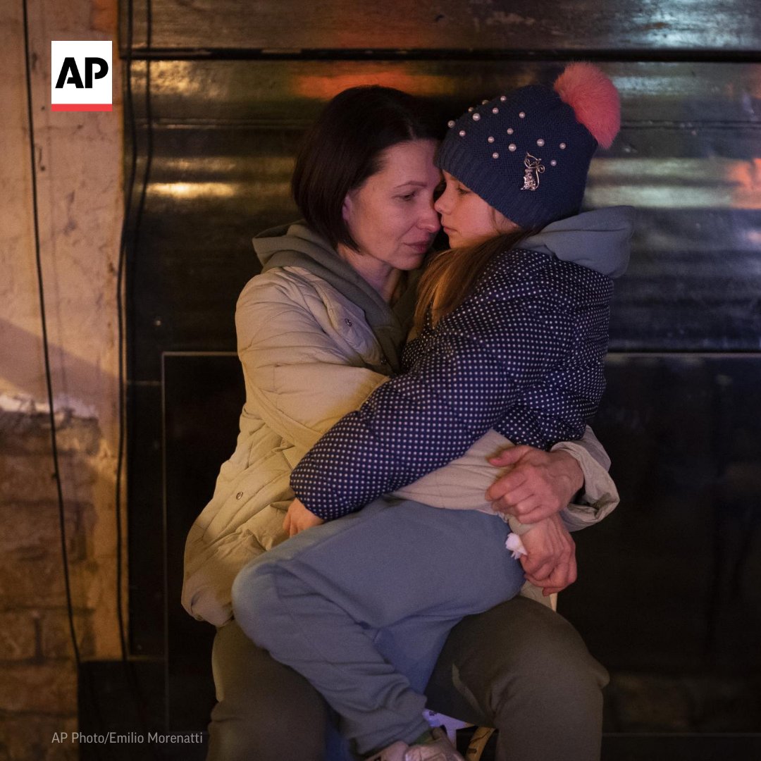 AP's tweet photo. As the second day of Russia's invasion unfolded, @AP photographers captured Ukrainians sheltering underground in Kyiv, Ukraine's capital.

SEE MORE: https://t.co/4iKs7VVEdt https://t.co/oGDBw5qaoU