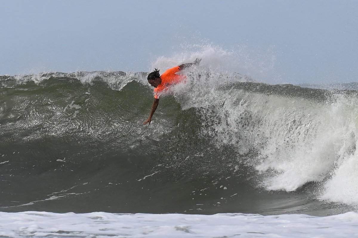 STOKEDNFT's tweet photo. Moments before disaster #surf #kook #surfing #nft https://t.co/zSdSIc39tj