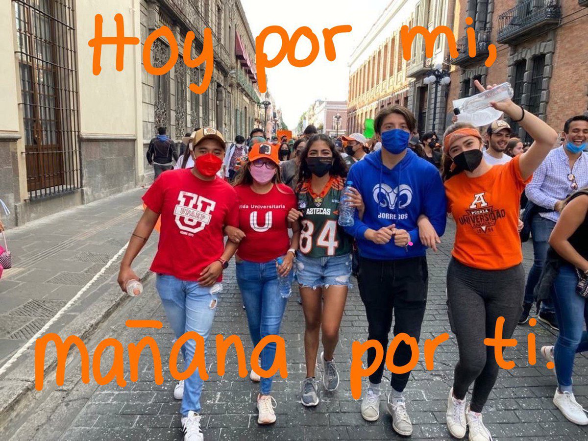 PadresUdlap's tweet photo. De todo corazón, el colectivo de Padres UDLAP les damos un agradecimiento muy especial a los alumnos y padres de familia de las universidades hermanas que nos apoyaron, @IberoPuebla @UAnahuacPuebla @BUAPoficial @UPAEP @TECcampusPUE @umadpuebla @plumaverdeORG comprometidos estamos https://t.co/DImNcppaqA