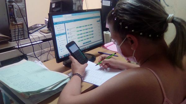SaludCSur's tweet photo. Continúa #ConsolacióndelSur trabajando intensamente en el proceso de digitalización #andariego de la vacunación anti-covid19 del territorio.
#CubaPorLaVida
#VamosPorMás. https://t.co/J0xgf4vipu