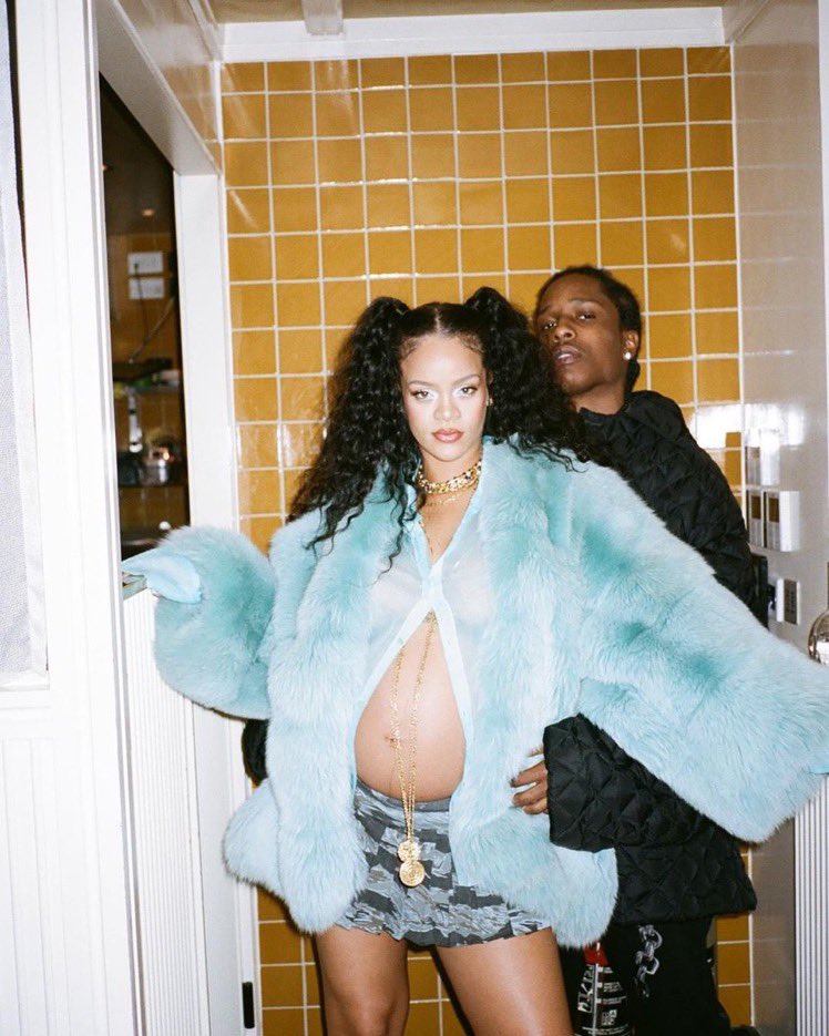 K4PTUR_'s tweet photo. A$AP RIRI 🍼💫 https://t.co/4XzUVwpzkA