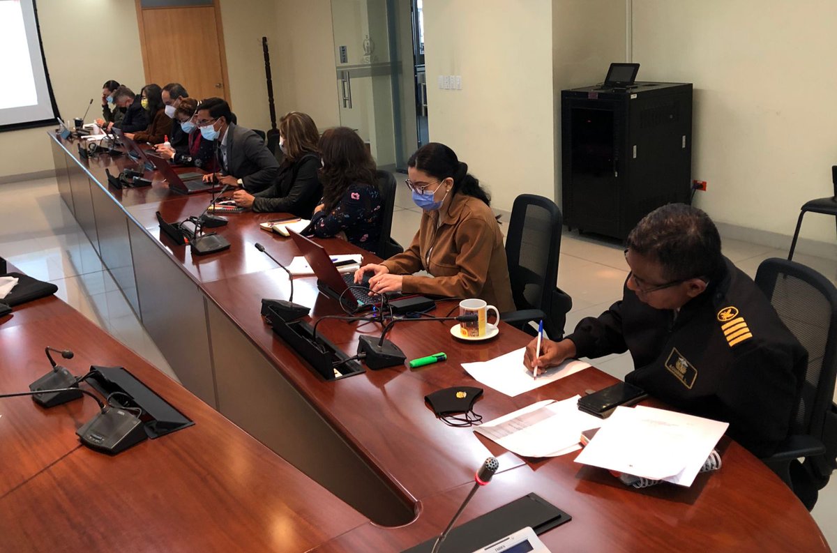 ISSFA_ECUADOR's tweet photo. 📊#Desempeño |  El Comité de Gestión de Calidad evaluó los procesos de las Unidades Administrativas del #Issfa, para monitorear el cumplimiento de los indicadores de gestión e implementar mejoras tendientes a alcanzar la excelencia. #IssfaContigo https://t.co/ou5mZJ4EKa