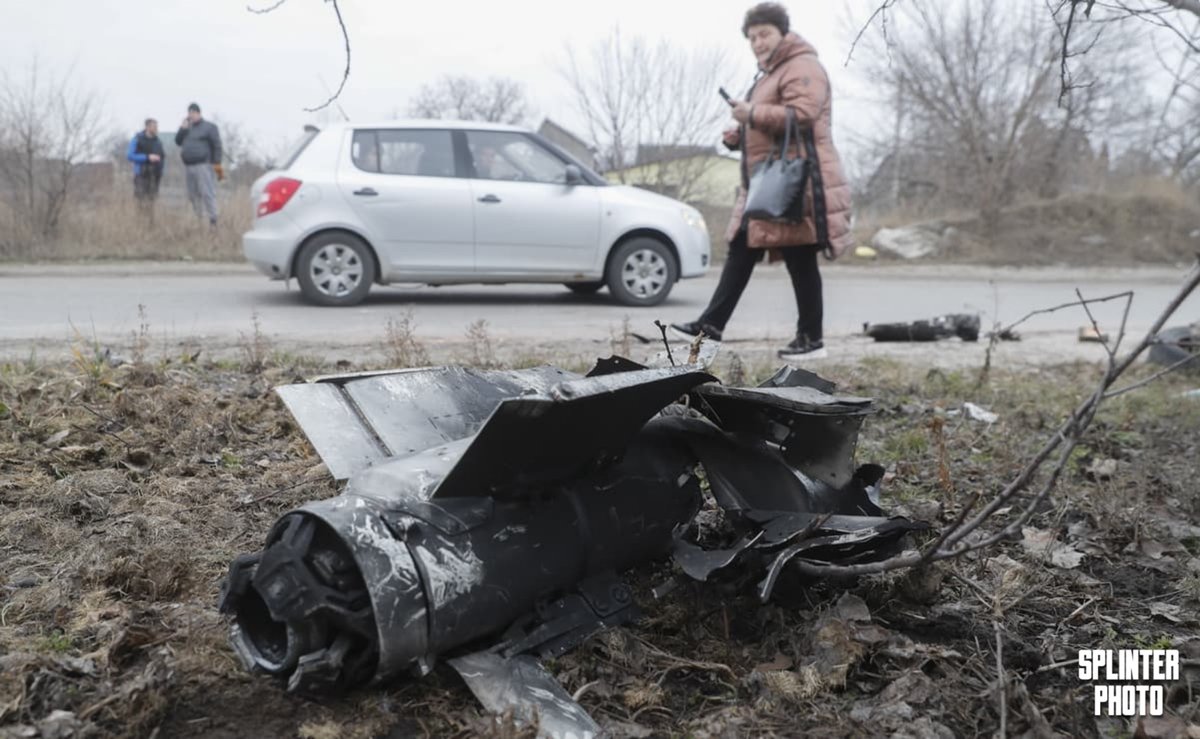 SplinterPhoto's tweet image. PRIMICIAAAAAAAAAA

CONSEGUÍ LABURITO EN KIEV. NS SI ES BUENO O MALO PERO VOY A TRAERLES LAS MEJORES FOTOS DE ESTE DURO ATAQUE. 🙏🙏