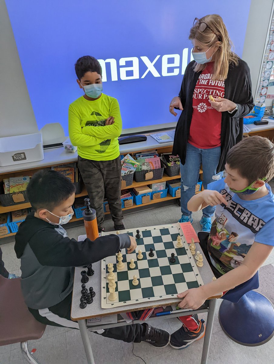 One of my favourite parts of my new role is being invited into classes to see new learning, joys, skills, and gifts - thank you to Mrs. Reimer-Wiebe and class for letting me play chess today! #FunFriday #GryphonProud #Checkmate