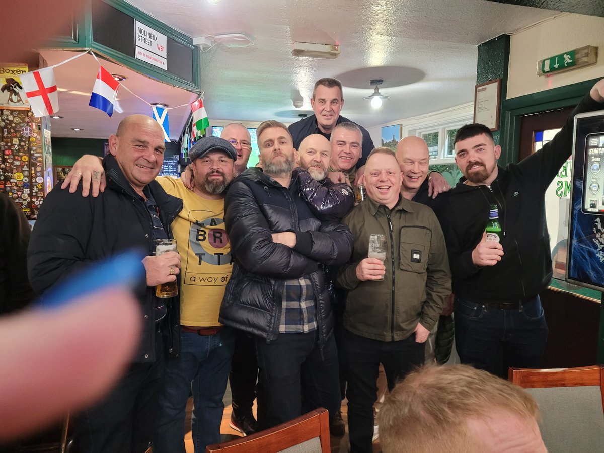 the_brewersarms's tweet photo. Squad, some good old mates here 💪 https://t.co/ATuWpw6et7