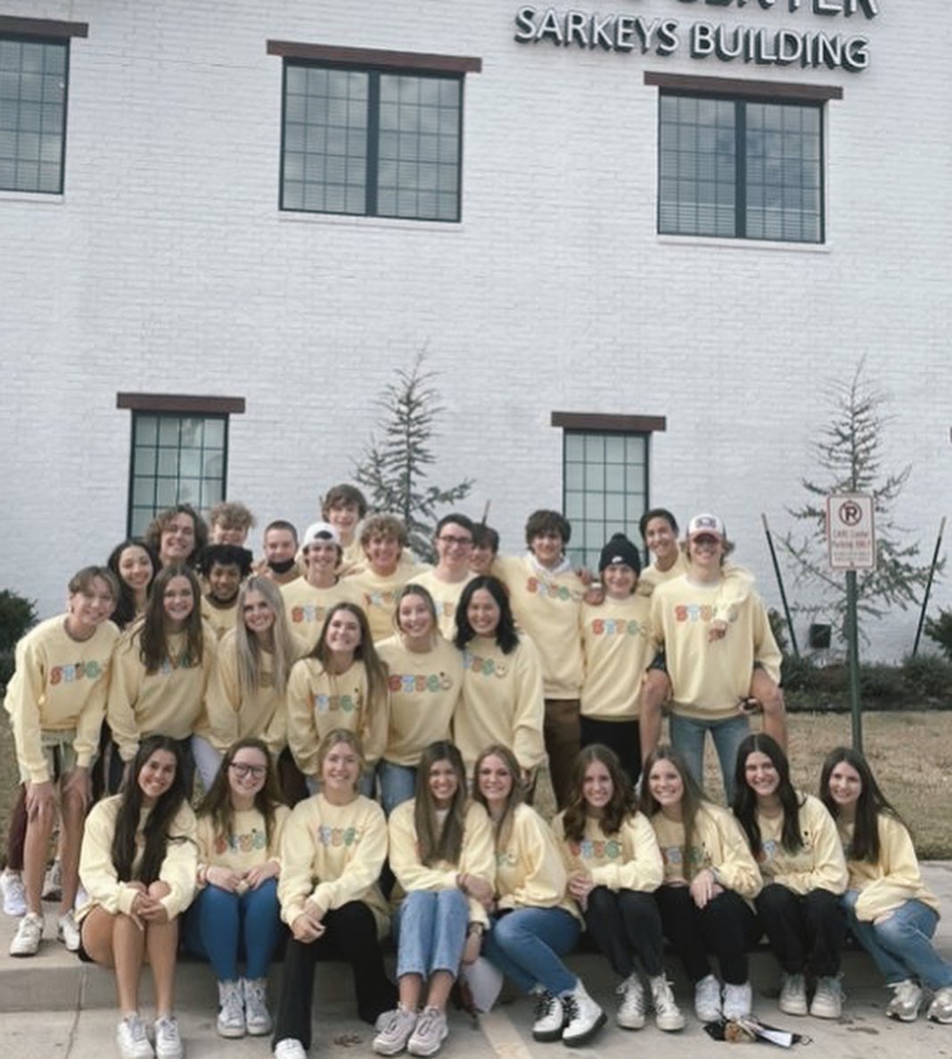 miaholliman's tweet photo. Today, Our student body is trying to raise $25k in a Day for Swine Week and The Care Center! I would love your help with this. If you would like to chip in, you can CashApp @CareCenterOK with a donation of $5, $10, $20, or $50. I truly appreciate each and everyone of you! https://t.co/ur9walCeEL