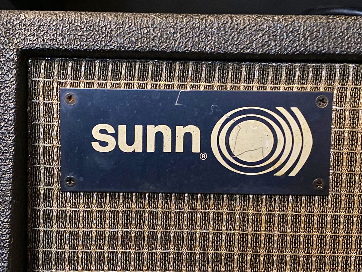 youngstownjesse's tweet photo. recording studios are logo heavens. https://t.co/Fqb9jdce3y
