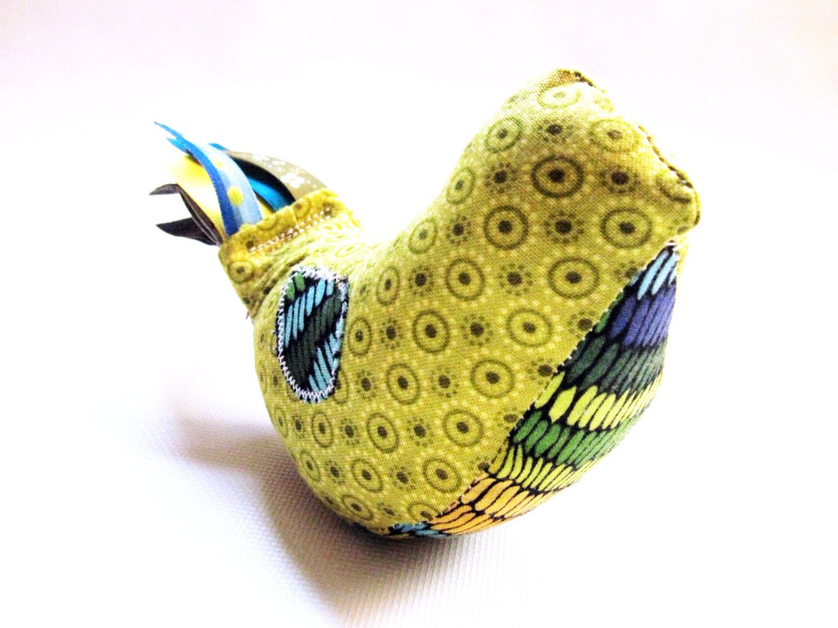 MamaMayiShop's tweet photo. Thanks for the kind words! ★★★★★ "Well made and colorful. My little one loves birds so it was a perfect gift." Michelle https://t.co/vplXSo72ym #etsy #toy #diaperbag #doll #plush #bird #stuffed #rattle #play #fabric https://t.co/DfLoxZDoUS