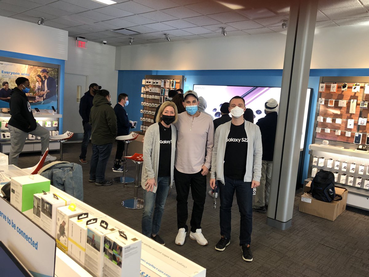 It’s Go Time for the Samsung S22s!!
Plano Team is Ready along with our partners from Samsung!!!