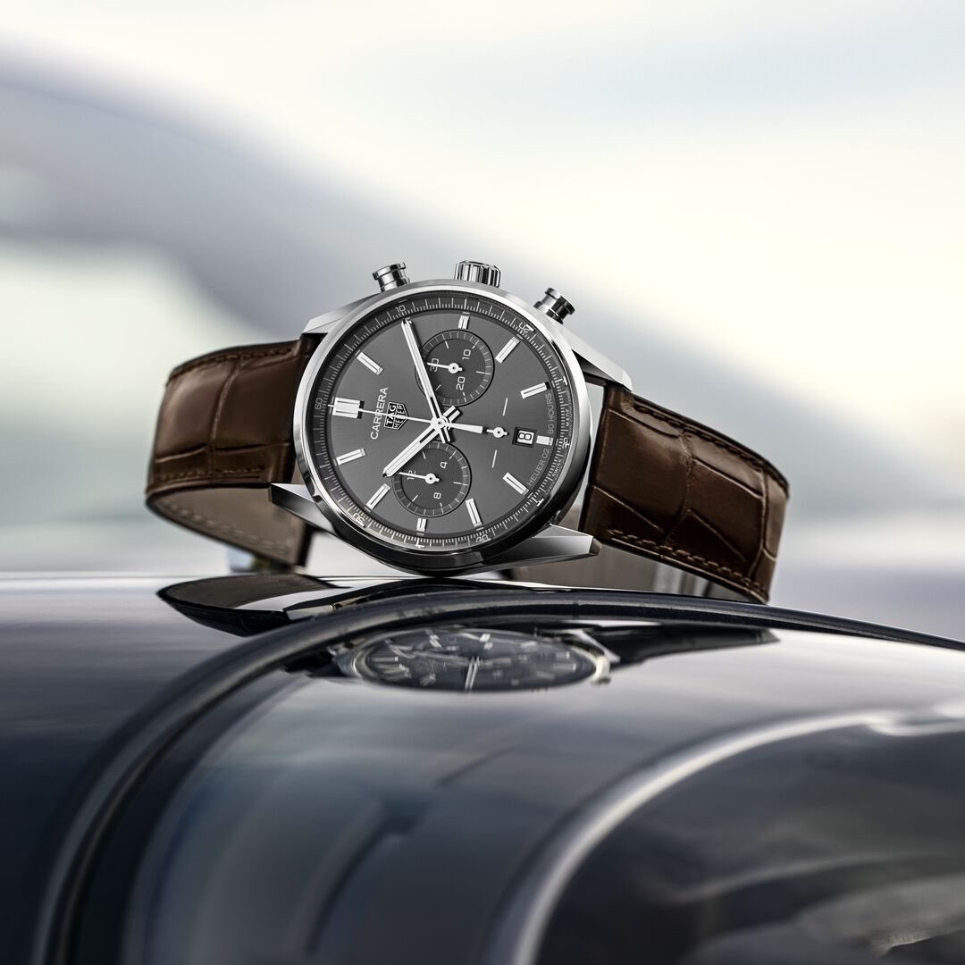 PaulSheeran's tweet photo. A prestige chronograph from @TAGHeuer that epitomizes elegant style and timekeeping rigor.

#TagHeuer #TagHeuerCarrera https://t.co/nDzbJh1dtl