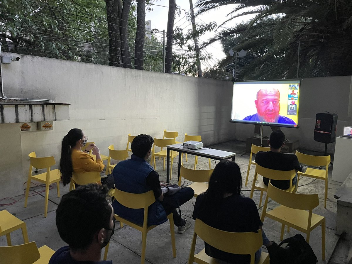 inMateriis (@inmateriis) on Twitter photo Ayer fuimos sede para los que asistieron de manera presencial al evento híbrido “Meet and Greet: Retos en el desarrollo de dispositivos médicos”, organizado por <a href="/PragmatecMX/">Pragmatec México</a> y <a href="/hackinghealth/">Hacking Health</a>.
Nos da mucha alegría volver a esta forma de hacer networking 🤓 Ayer fuimos sede para los que asistieron de manera presencial al evento híbrido “Meet and Greet: Retos en el desarrollo de dispositivos médicos”, organizado por <a href="/PragmatecMX/">Pragmatec México</a> y <a href="/hackinghealth/">Hacking Health</a>.
Nos da mucha alegría volver a esta forma de hacer networking 🤓