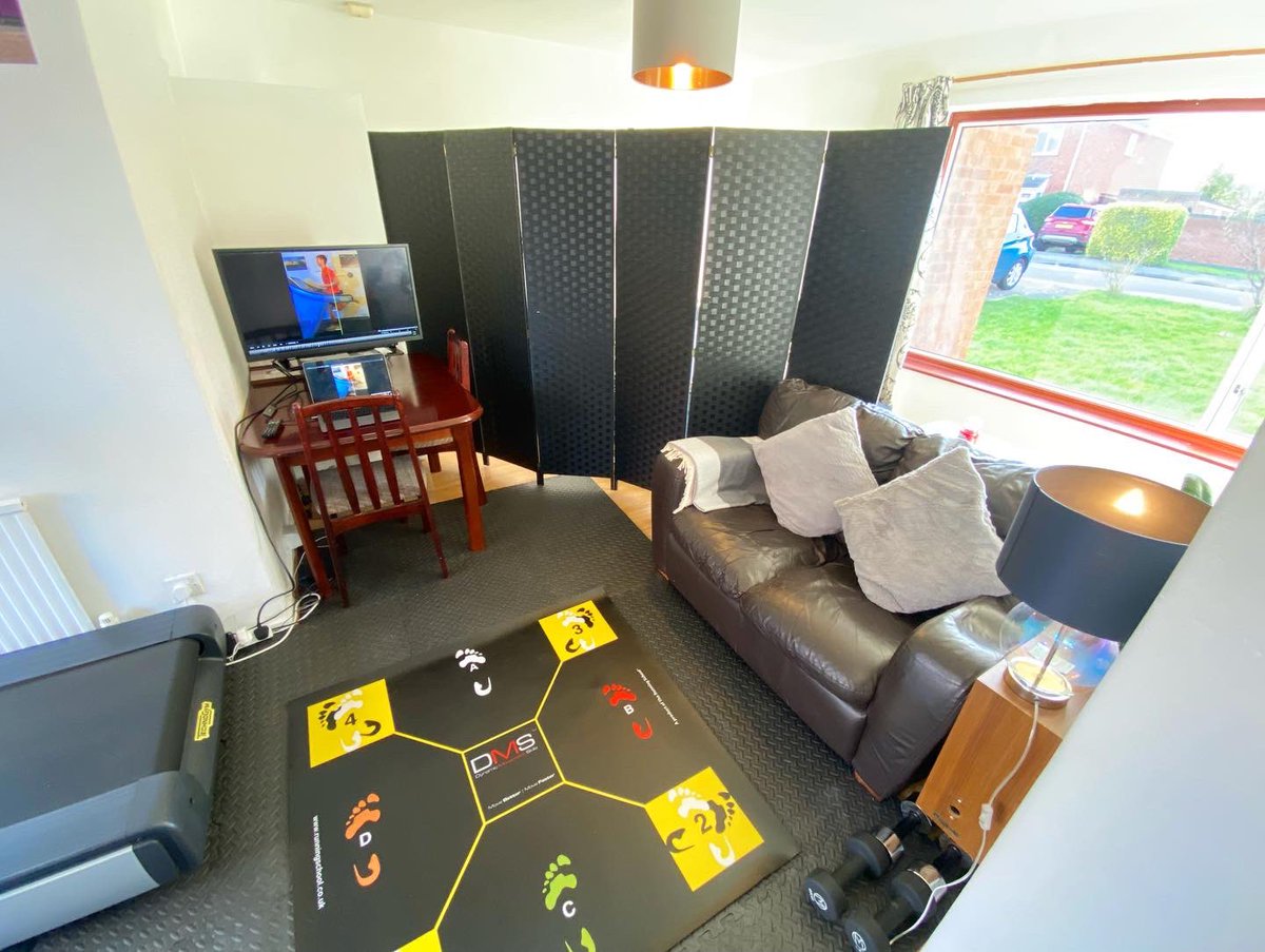 kineticcoach_'s tweet photo. GYM UPGRADE! 😎

- Extra space
- Sofa to put bags/jackets on or to watch your kids during their sessions
- TV to enhance your biomechanical analysis
- New equipment

#upgrade #newgym #kineticcoaching #loughborough  #running #walking #triathlon #movement #technique https://t.co/QXcVlNUdoI