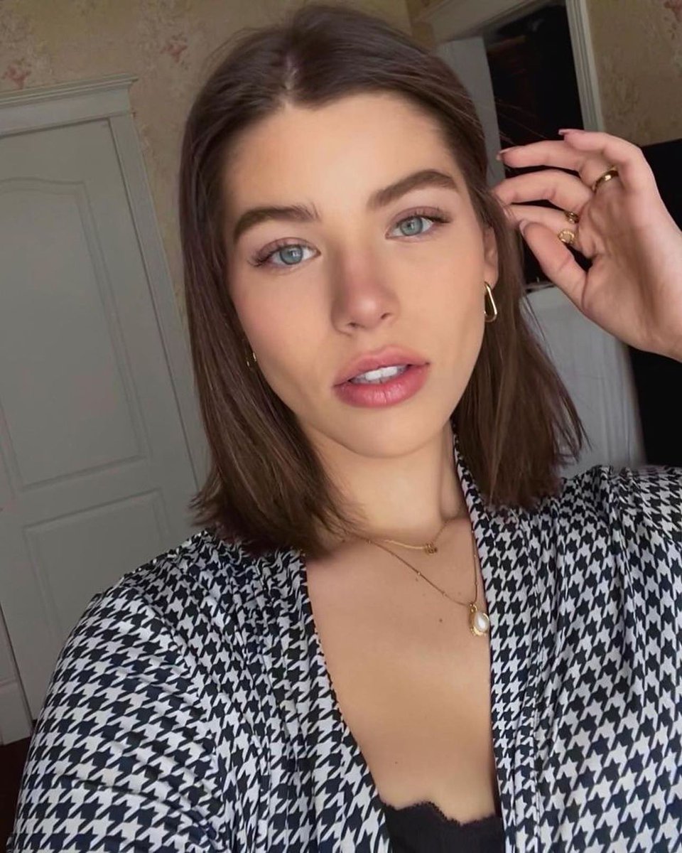 TallBaeHQ's tweet photo. 5’11
IG: laeti_simard 
#TallBae https://t.co/TampVxPqvn