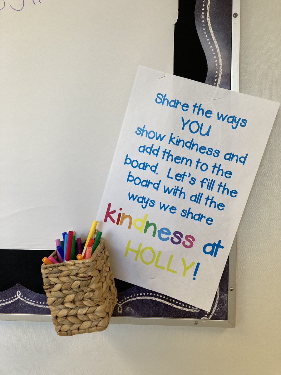 HollySchool's tweet photo. Love the new bulletin board❤️🐝 @HollySchool @deltasd37 @KelliB12 #growingkindness #studentvoice https://t.co/yaAkqlAdNV