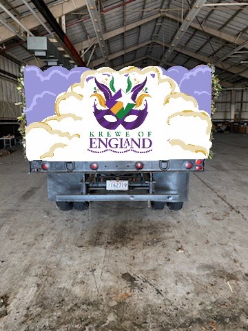 Come join the England Airpark/Alexandria International Airport Krewe of England tomorrow for a fun-filled Saturday morning at  the Children's Mardi Gras Parade in Downtown Alexandria.  Thank you Lindsey and Chastity at Paint It Up Murals for our new float design.