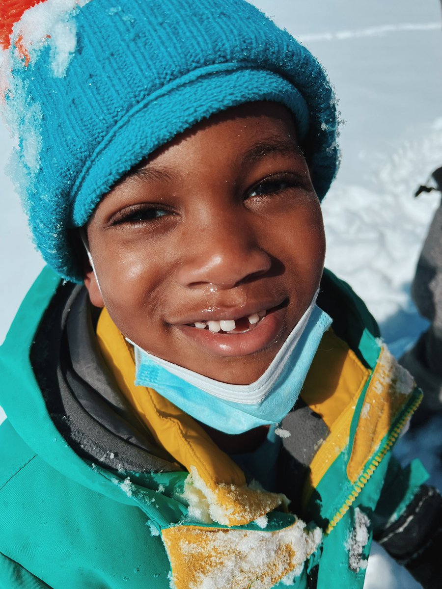 MeganPeschke's tweet photo. There’s good days and then there are REALLY good days. We covered the fresh snow with snow angels 😇 snow much fun! @Dixon_SDE @EdCampElm #snow https://t.co/dCdcVBNY78
