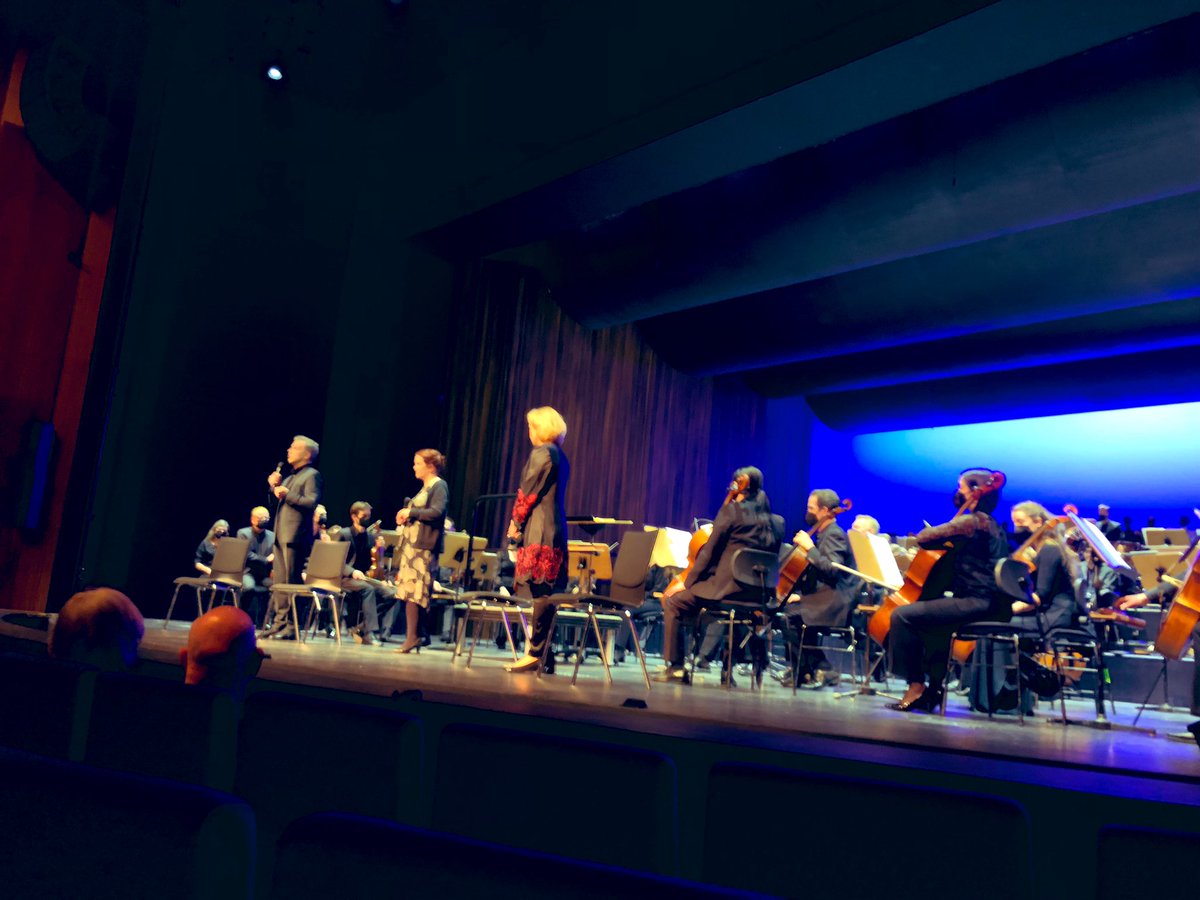 Mariesabell's tweet photo. Konzert für den Frieden. Beethovens IX. steht hier für sich. Es ändert nichts an der Eskalation, ist aber ein deutliches Zeichen für den Frieden. Danke an @Beethovenorches ter  #Bonn und alle Beteiligten!! #StandWithUkriane https://t.co/eYZqozg0ry
