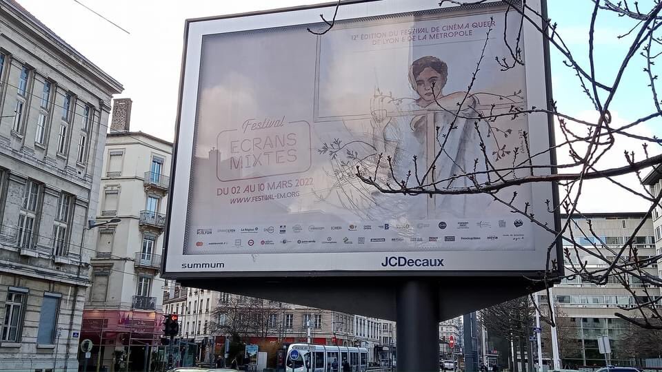 Ecrans Mixtes s’affiche dans Lyon et toute la Métropole de Lyon😃<a href="/grandlyon/">Métropole de Lyon</a> <a href="/villedelyon/">Ville de Lyon</a> <a href="/DILCRAH/">DILCRAH</a> <a href="/LeCNC/">Le CNC</a> <a href="/prefetrhone/">Préfète de région Auvergne-Rhône-Alpes et du Rhône</a> <a href="/AirFranceFR/">Air France FR</a> @agnesbofficiel <a href="/MastercardFR/">Mastercard France</a>
