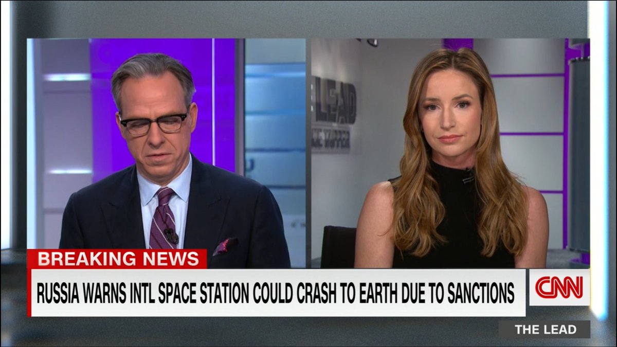 AviationFreakk's tweet photo. per @CNN their has been talks of the russians using the ISS as a pawn due to the sanctions that are being imposed @flightradar24 @flightaware @NASA 
of course this is all speculation currently and have no solid proof of this as of yet but its currently being reported by CNN https://t.co/XvJibyREhz