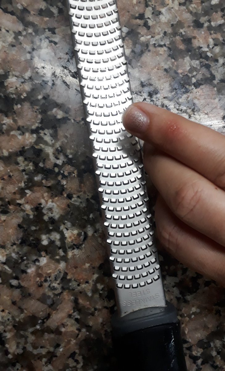 Atentos con este utensillo de cocina que es mas traicionero que tu ex!