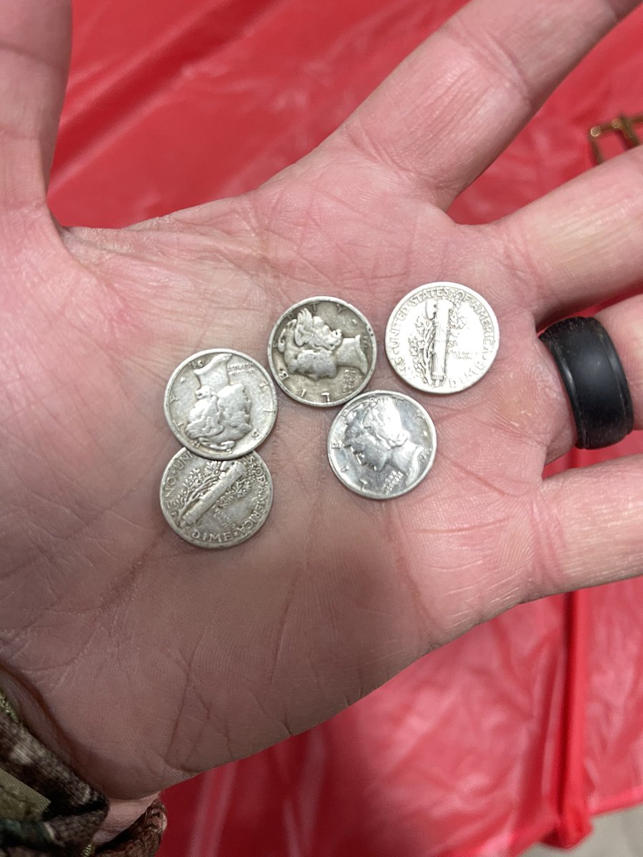 REMASCULATE's tweet photo. My metal detecting finds today. #GarrettATmax https://t.co/H8LLCmpqcG