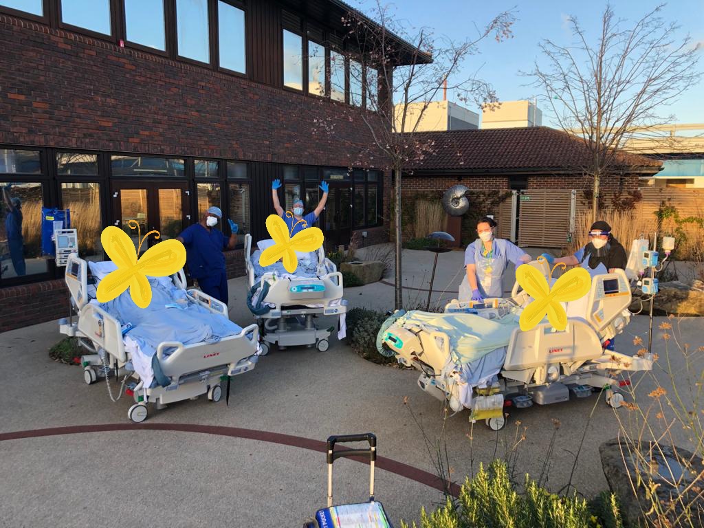 SarahShipley4's tweet photo. It was a #rehablegend day today. Our smaller ICU we managed to all get outside for outdoor therapy with the sun shining! So many smiles all round! It was a happy Friday. (Photo taken with consent from all individuals). @BHTCriticalCare @HGadsbyICU @MarkCreeber well done team! https://t.co/tA3CqQiTTo
