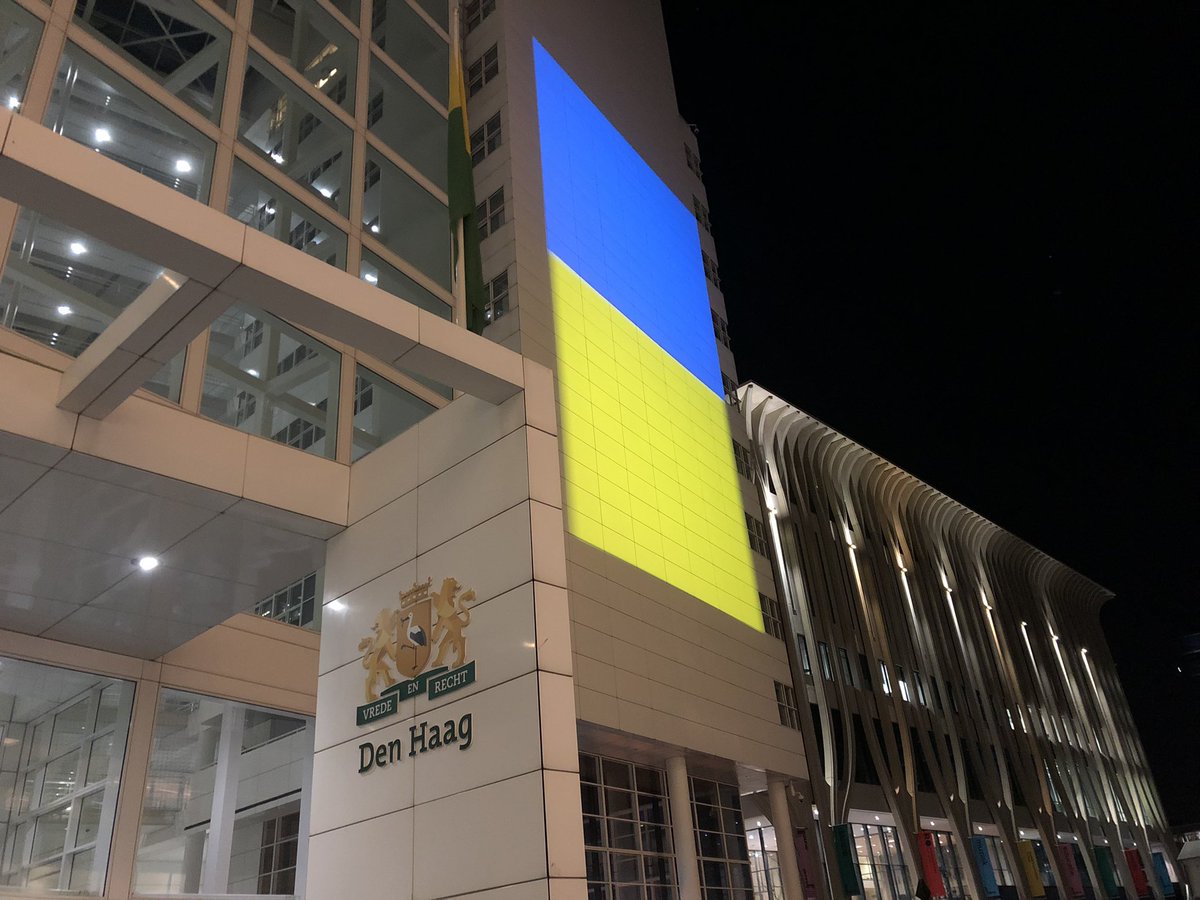 Proud to live in #TheHague. And thinking of you, people in #Ukraine and #Russia. Bon Courage 🙏🏼❤️⚜️