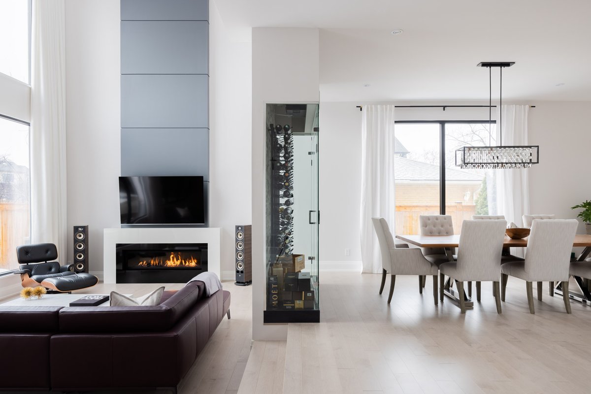 AlexIrishTeam's tweet photo. Check out our new listing at 505 Brookside Drive in Oakville

For a detailed look into this property, such as floor plan, high-quality photos and more, check out this link https://t.co/wnMVSOuAuL.

#oakvillerealtor #oakvillerealestate  #luxuryrealtor #burlingtonrealestate https://t.co/l0PFq9pwXP