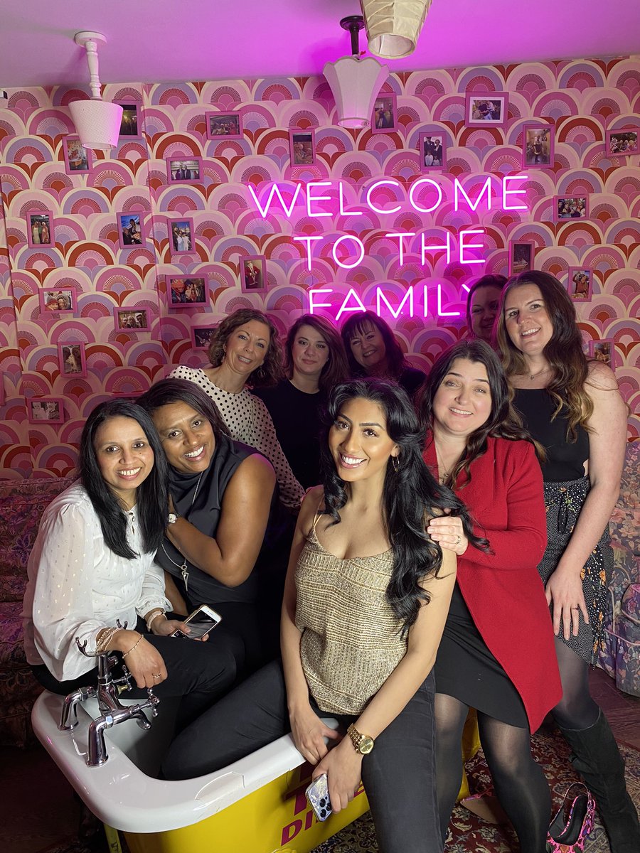 Dawn Adamson tweet media