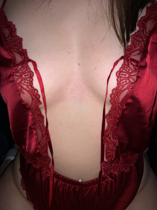 Join now and get a 10% discount off your first month for our sexy content! Only offering to 20 subscribers