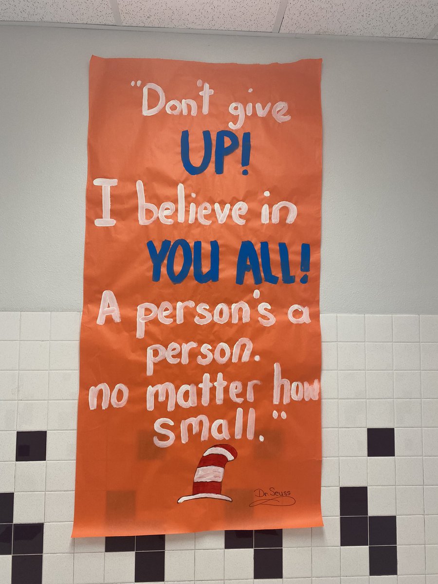 ACarrasco_IES's tweet photo. Our Parent &amp; Family Engagement Liaison, @KBerg_IES , is getting the Castle pumped up for Read Across America Week! 📚 😍 #TeamSISD #ItuarteKnights https://t.co/6nnc9PeHA3