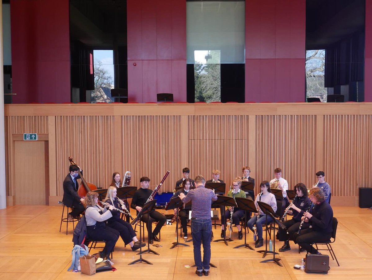 Edward Leaker tweet media