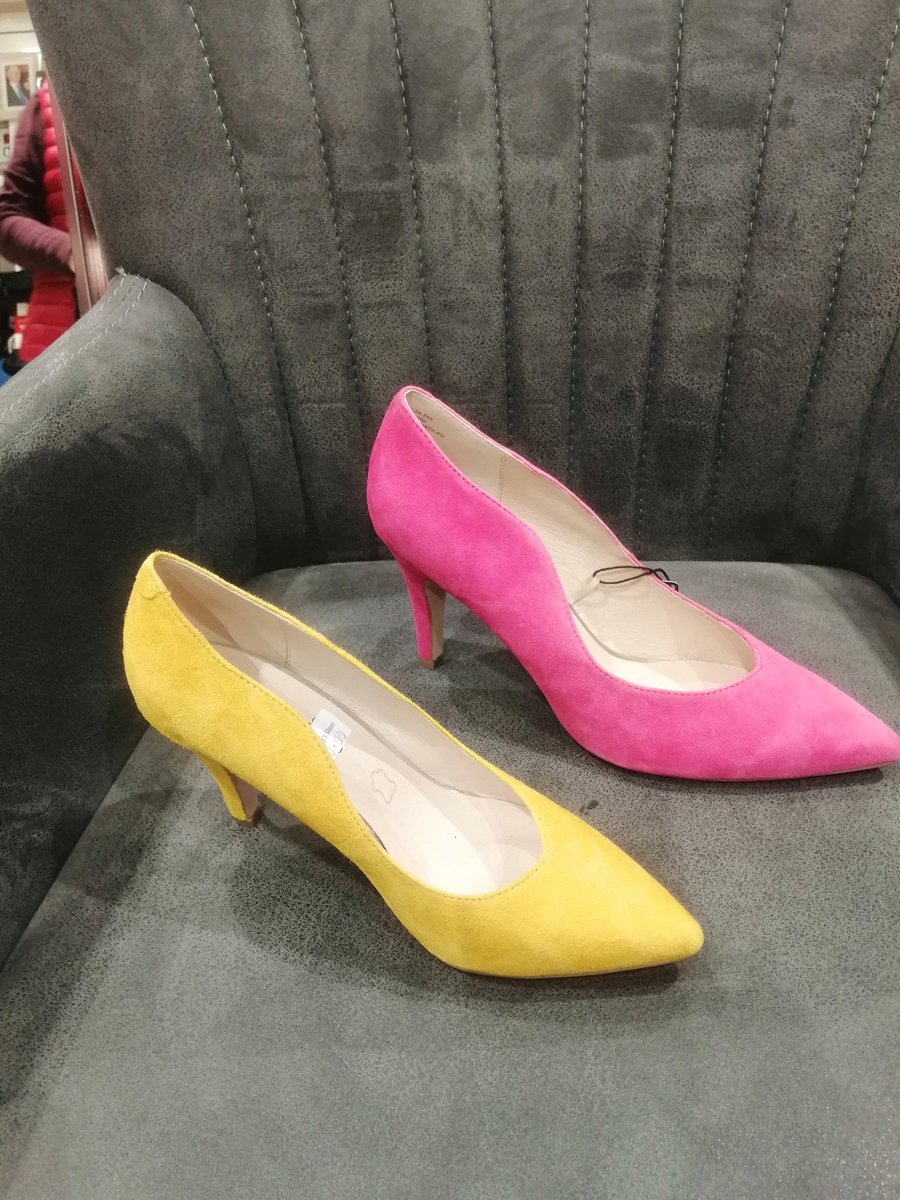 Murray's Shoes tweet media