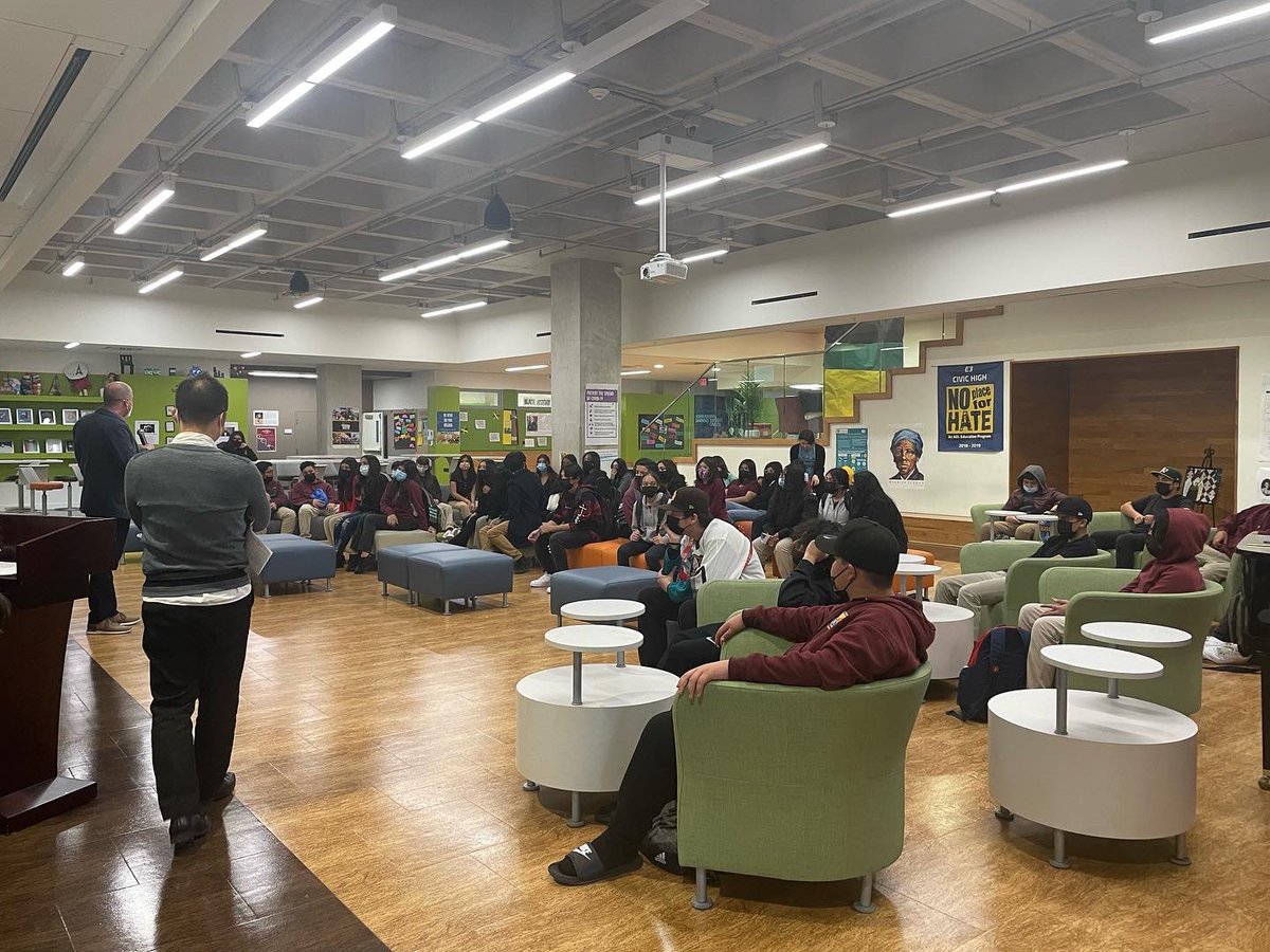 FeasterCharter's tweet photo. Ms. Aklyan, Mrs. Guerrero, and Mrs. Ramirez took our #feasterlearns 8th graders to visit @e3civichigh today!
📸: @MeaganMRamirez, Associate Principal https://t.co/P2BAB1j3i9