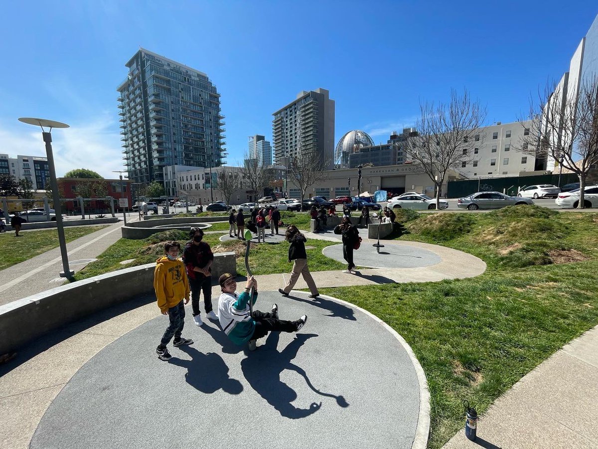 FeasterCharter's tweet photo. Ms. Aklyan, Mrs. Guerrero, and Mrs. Ramirez took our #feasterlearns 8th graders to visit @e3civichigh today!
📸: @MeaganMRamirez, Associate Principal https://t.co/P2BAB1j3i9