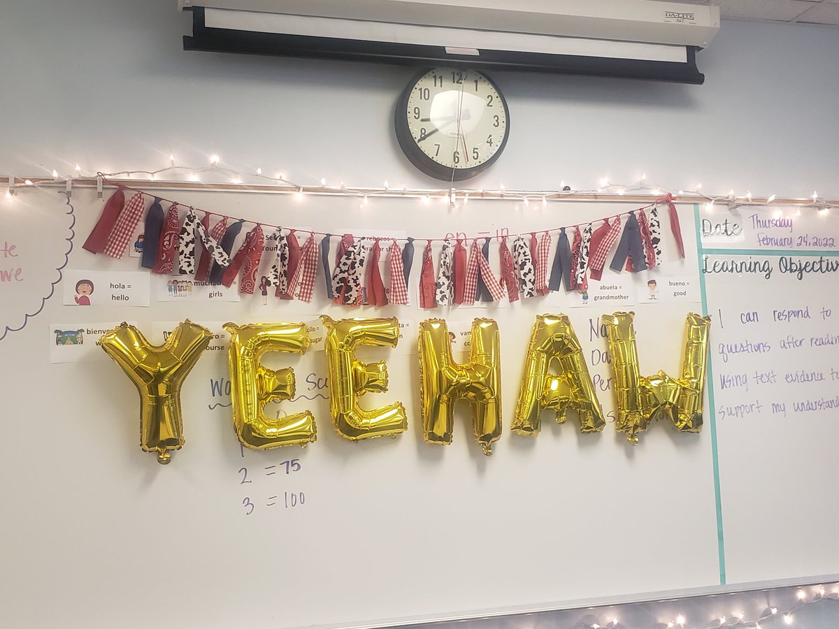 foreman1908's tweet photo. @WestBriarMS Go Texan Day!!! Ms. Guillory was ready!!! https://t.co/4qbWkRK5sH