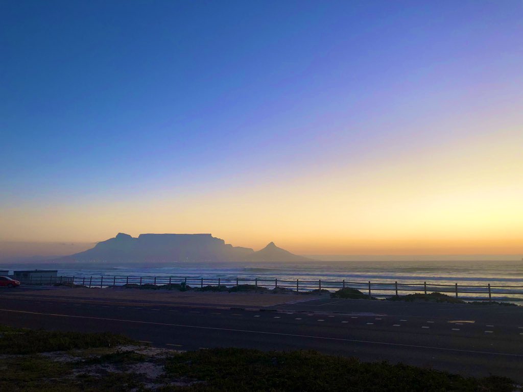 LdoubleE_87's tweet photo. Tomorrow man, time to go home, time to go the greatest place on earth, just can’t wait #CapeTown 🇿🇦 https://t.co/yhtdwBABs4