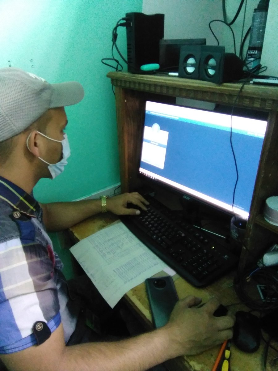medina_yudiel's tweet photo. Desde la Dirección Provincial de Salud Apoyando a la digitalización el Dpto Informática. #CubaVive #PinardelRio https://t.co/0fZD7FZpAR
