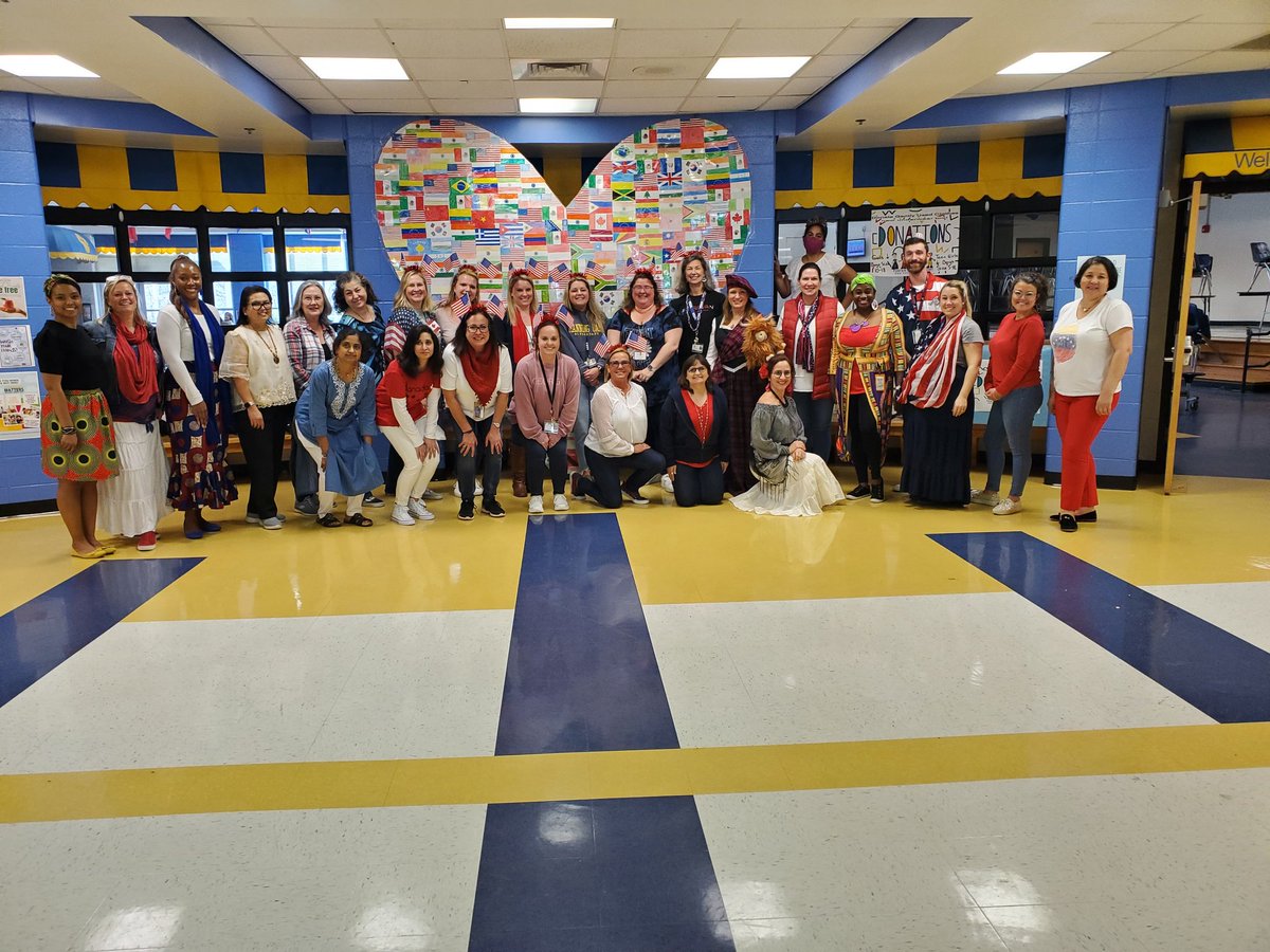 BaileyESOL's tweet photo. Celebrating Our Diversity @FultonZone7 @ManningOaksFCS @nikkoleflowers1 https://t.co/bz4gv2LC0D