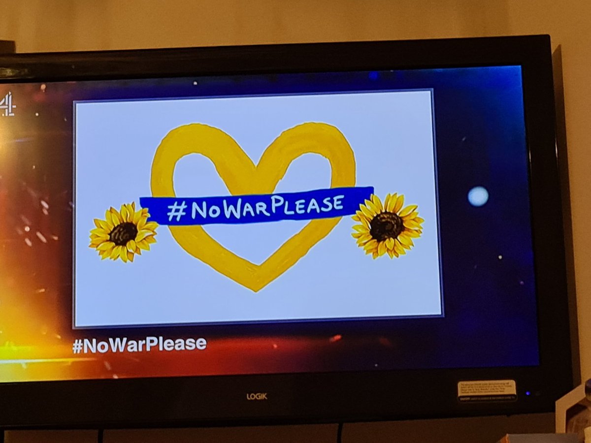 #thelastleg <a href="/adamhillscomedy/">Adam Hills</a> done 
#NoWarPlease