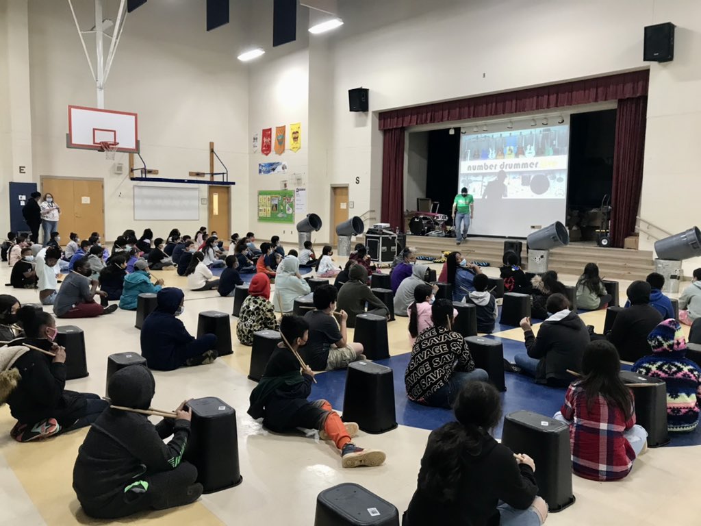 SterlingElemen1's tweet photo. Thank you Number Drummer for visiting our school and giving our students an INCREDIBLE experience! ๐ฅ This program was supported by funding from the Arts and Science Counsel! @CharMeckSchools #ascย #choosejoy๐ #wearecrew #sterlingpride๐ฏ #NumberDrummer https://t.co/yvmgEVLKTG