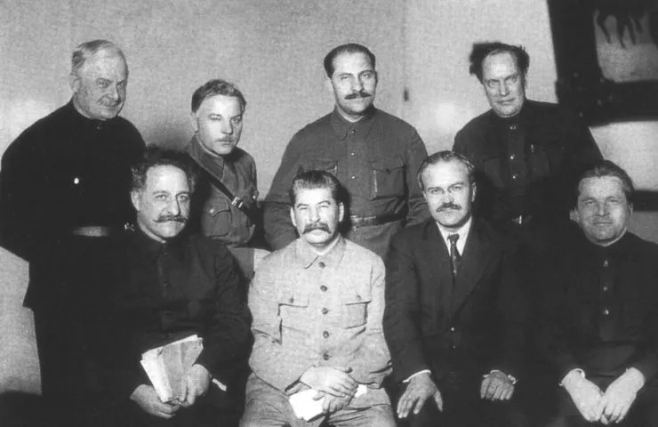 Politburo members divided. Voznesensky said that if Stalin doesn't care , then Molotov should lead the state. Molotov refused. They all went to Stalin's dacha. Stalin looked very badly and asked why did they come. Mikoyan thought - Stalin feared that they came to arrest him