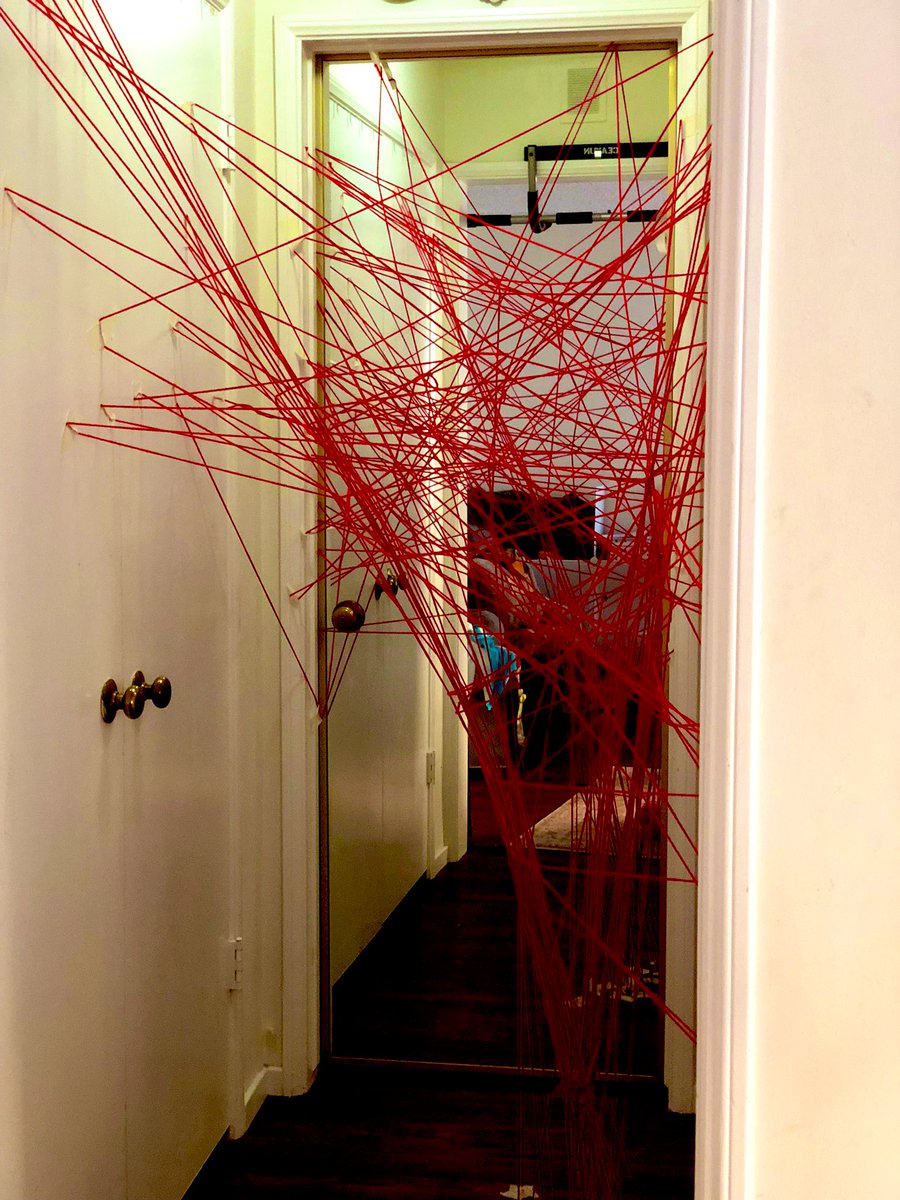 dandeanda4's tweet photo. Grow,create, imagine. #art #rope #space #artTANK #drawinginspace https://t.co/QS70dLiCMy