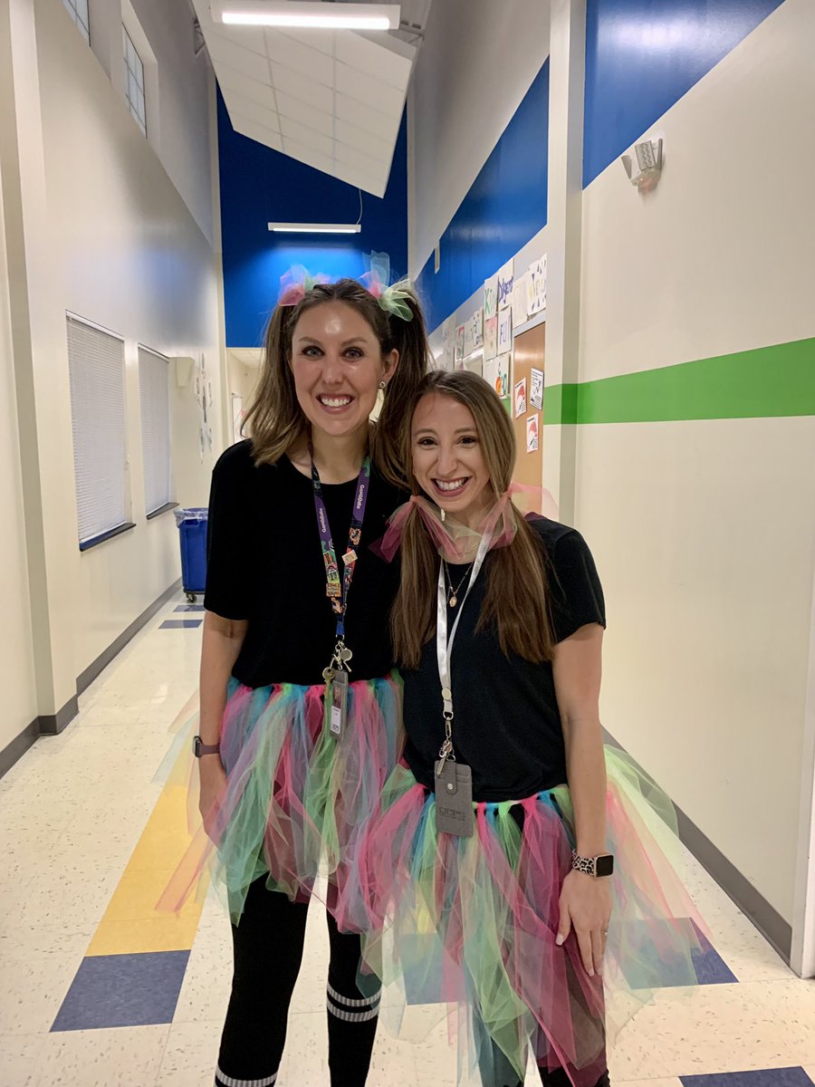 pecktheeducator's tweet photo. What a final week of February 2022 for @MarvinESNC 5th Graders! Twos Day. @VillageofMarvin Mayor Pollino visits. India’s 1st Female Winter Olympian &amp; Opening Ceremony flag bearer shares her story. A good full week, indeed. @ScottSp99971001 @TeacherMidkiff @AGHoulihan @jttopp https://t.co/oxNZ9Ehb26