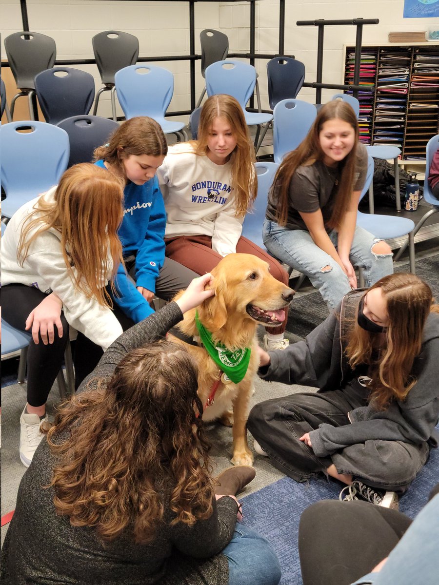 BFMScounselor's tweet photo. Today we took an afternoon to talk with students about the importance of self-care.  Ss then attended 3 preferred self-care activities.  A big shout out goes to our principals and staff for supporting student mental health.@BFMStweets https://t.co/4WhZLbEro9