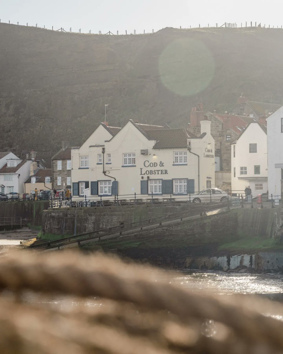 Staithes in the cold morning light

#landscapephotography #photography #photooftheday