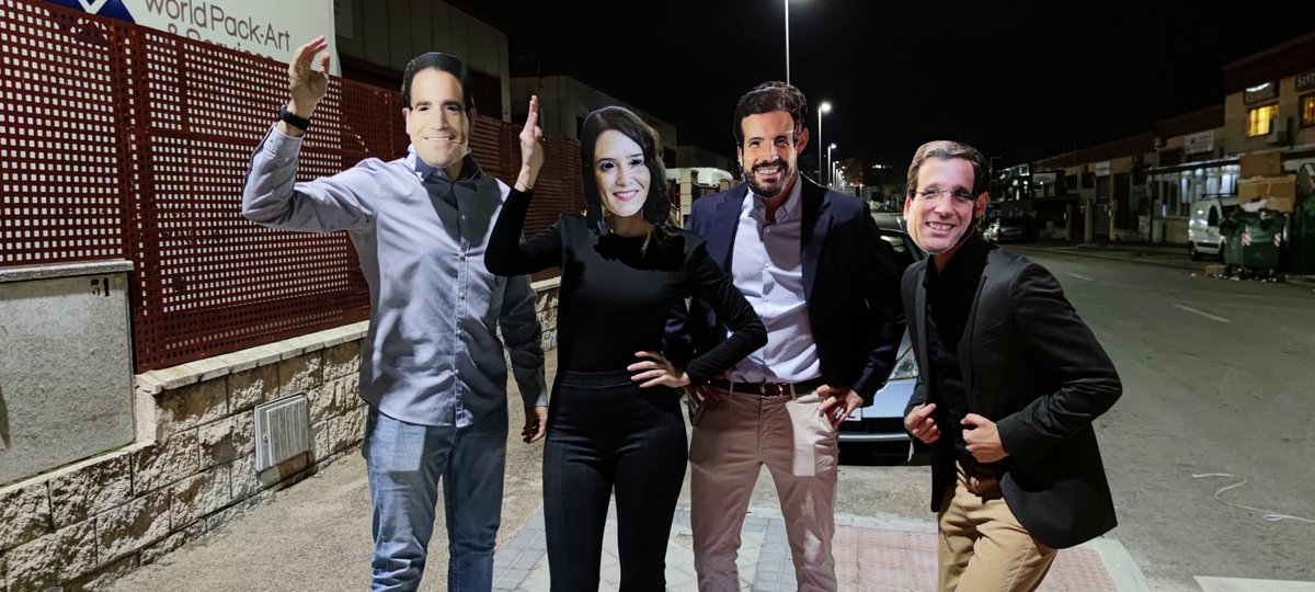 jma995's tweet image. Disfrazados de crisis del PP